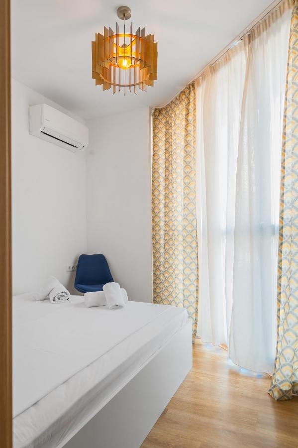 Bright & Cozy 1Bd Apartment In А New Building 소피아 외부 사진